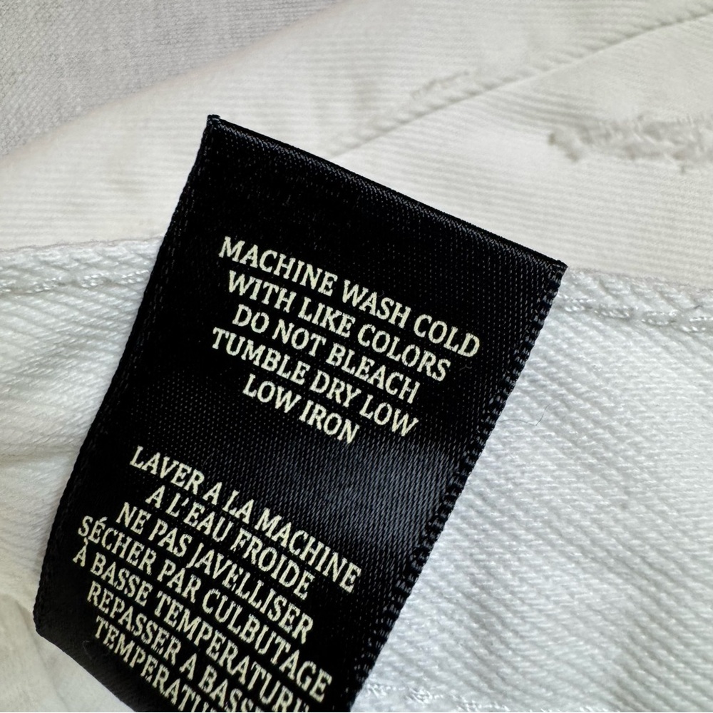 Blank NYC White Distressed Jean Shorts 0047 - Picture 10 of 16